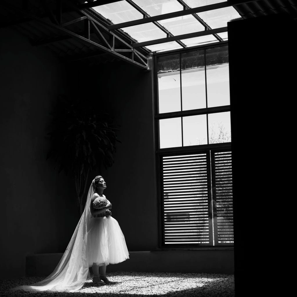 Detalle del servicio de rediseño de vestidos heredados